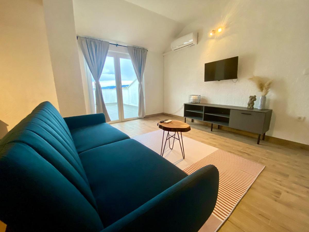 Apartments Down Town Сень Экстерьер фото
