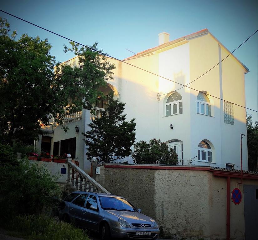 Apartments Down Town Сень Экстерьер фото