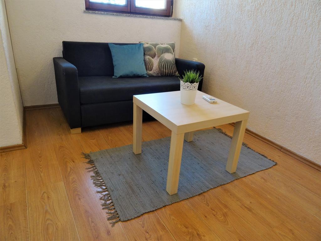 Apartments Down Town Сень Экстерьер фото